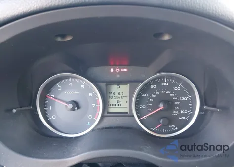 2014 Subaru Xv Crosstrek 2.0I Premium from USA, damaged, VIN JF2GPAVC4E8255246